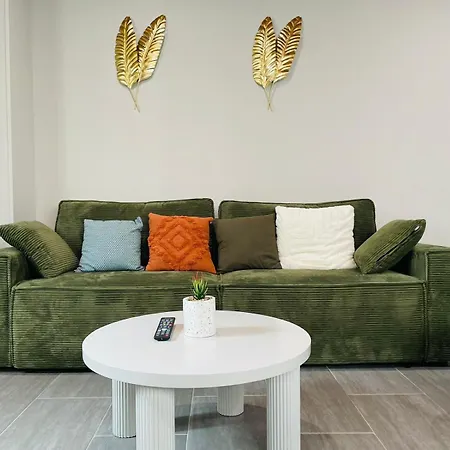 Confort à Pour 6 Personnes - 439